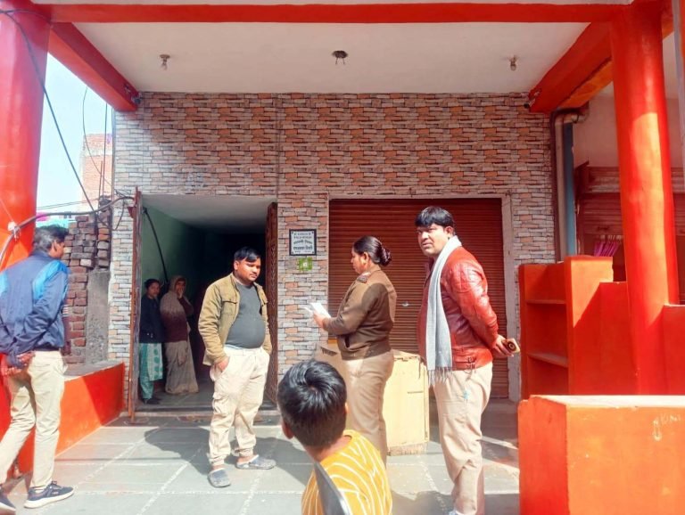 बदमाशों ने सरेआम की फायरिंग, फरियादी ने की शिकायत