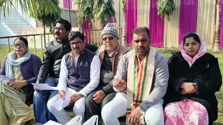 दूषित पानी पीने से हुई मौतों के लिए बीजेपी की सरकार जिम्मेदार : पिंकी