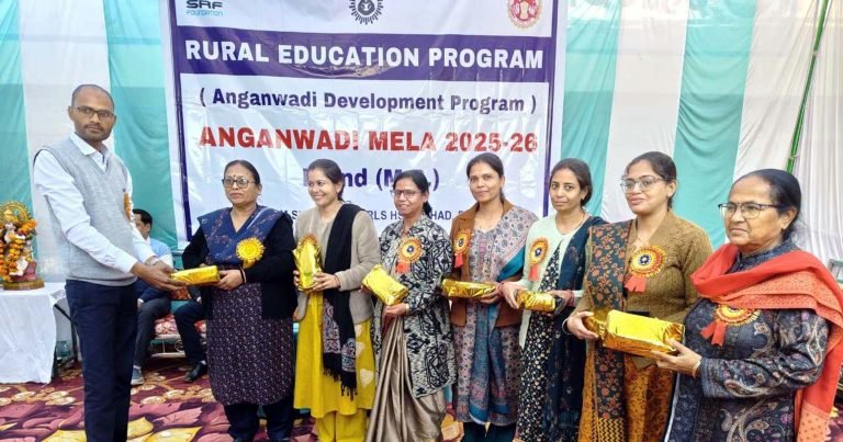 एसआरएफ फाउण्डेशन द्वारा ब्लॉक स्तरीय आंगनबाड़ी मेला एवं पुरस्कार वितरण कार्यक्रम आयोजित