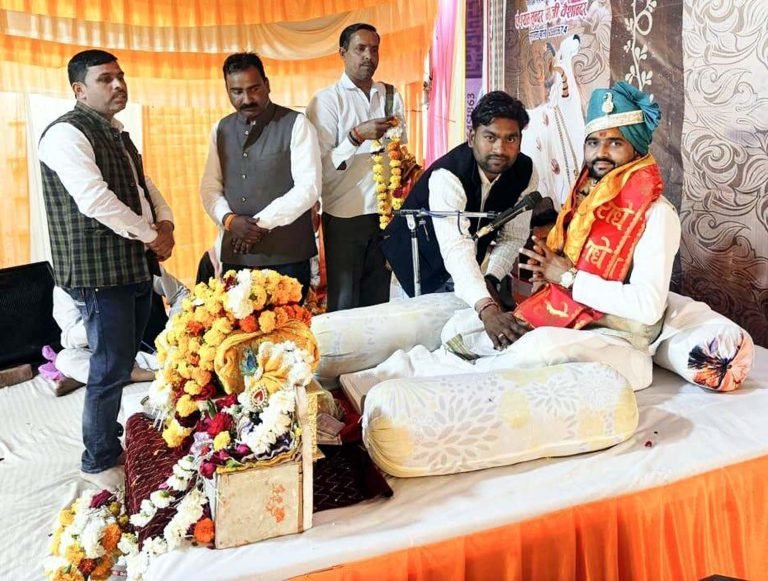 भक्तिमय हुआ वातावरण, शंकर मन्दिर में भागवत कथा से बरसी ज्ञान की अमृत वर्षा