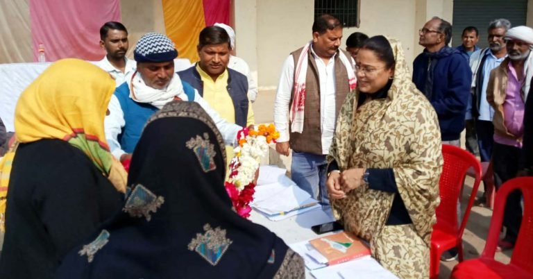 भाजपा सरकार की उपलब्धियां को जन-जन तक पहुंचाएं: सांसद संध्या राय