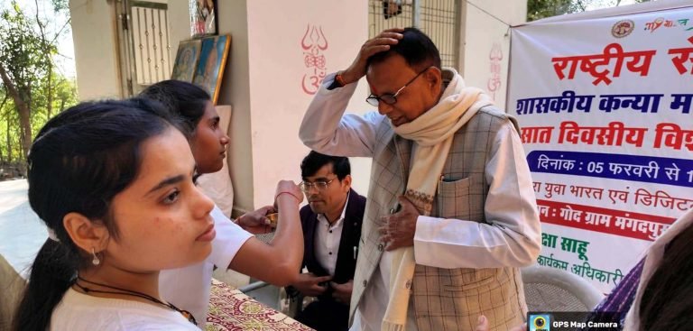 शा. कन्या महाविद्यालय भिण्ड रासेये शिविर का हुआ शुभारंभ