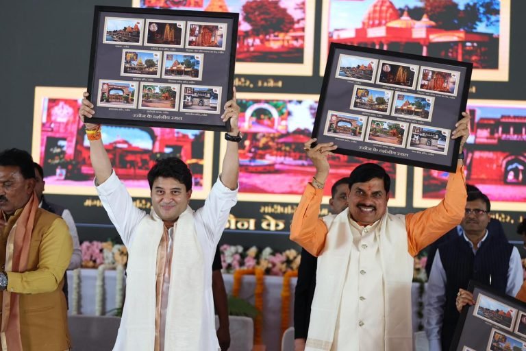 प्रधानमंत्री मोदी के विजन के अनुरूप भारतीय डाक को विश्व की सबसे बड़ी लॉजिस्टिक्स शक्ति बनाने का संकल्प : सिंधिया