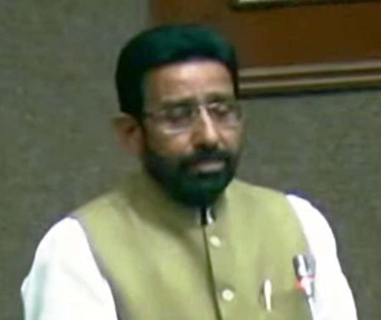 मामला स्वास्थ्य विभाग में आउटसोर्स कर्मचारियों को कम मानदेय का, विधायक ने की कार्रवाई की मांग