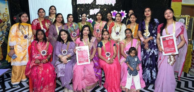 संस्कार स्कूल में अंतर्राष्ट्रीय महिला दिवस पर मातृशक्ति का हुआ सम्मान