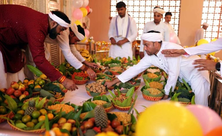 राम जन्मोत्सव पर रावतपुरा धाम में सशस्त्र जवानों ने दी सलामी