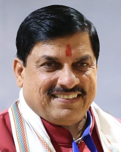 अब कहीं जाकर सठियाये मोहन यादव