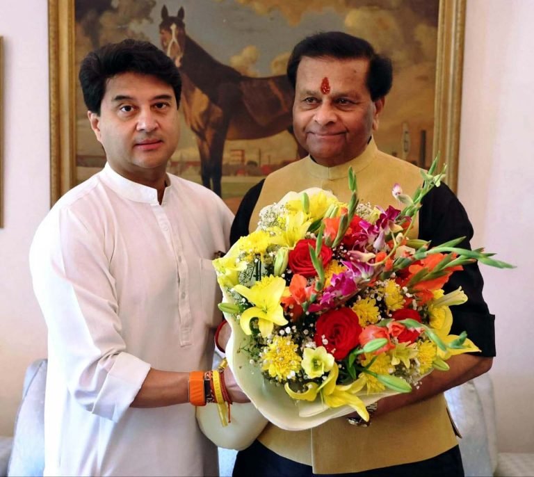 एक दुश्मन जो दोस्तों से भी प्यारा है?