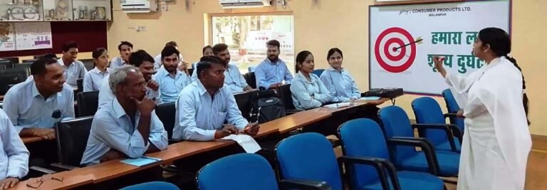 ब्रह्माकुमारी संस्थान ने गोदरेज कंपनी के कर्मचारियों को दिया प्रशिक्षण