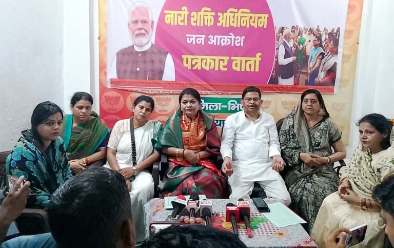 नारी शक्ति वंदन अधिनियम को रोककर महिला विरोधी दलों ने महिलाओं के अधिकारों के साथ किया खिलवाड़ : डॉ. रायजादा