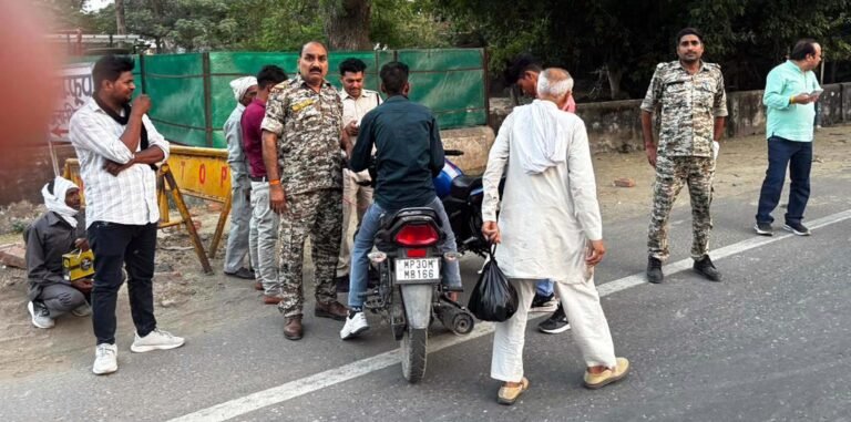 हेलमेट नहीं पहना तो चालान तय, थाने में चला जागरूकता अभियान