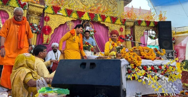 भगवान के बाल चरित्र की कथा सुनकर मिलती है मन को शांति