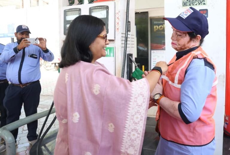 जिले की जरूरतमंद महिलाएं शक्ति दीदी बनकर लिख रहीं हैं महिला सशक्तिकरण की इबारत