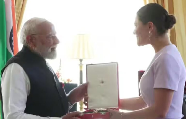 पीएम मोदी को ‘रॉयल ऑर्डर ऑफ द पोलर स्टार, डिग्री कमांडर ग्रैंड क्रॉस’ से नवाजा