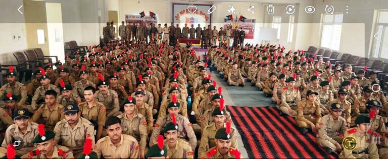 एनसीसी शिविर में 350 कैडेटों को मिल रहा सैन्य व नैतिक प्रशिक्षण