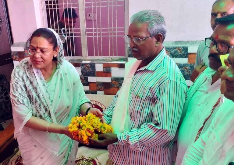 पृथ्वी ग्रह पर जीवन के अस्तित्व में पर्यावरण की महत्वपूर्ण भूमिका होती है : सांसद संध्या राय