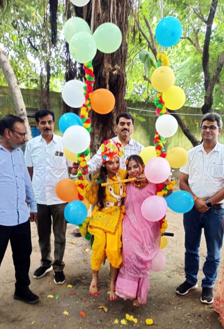 भाविप द्वारा गुरु वंदन छात्र अभिनंदन एवं जन्माष्टमी पर्व का आयोजन
